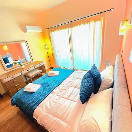 公寓 Finikoudes Fabulous 拉纳卡